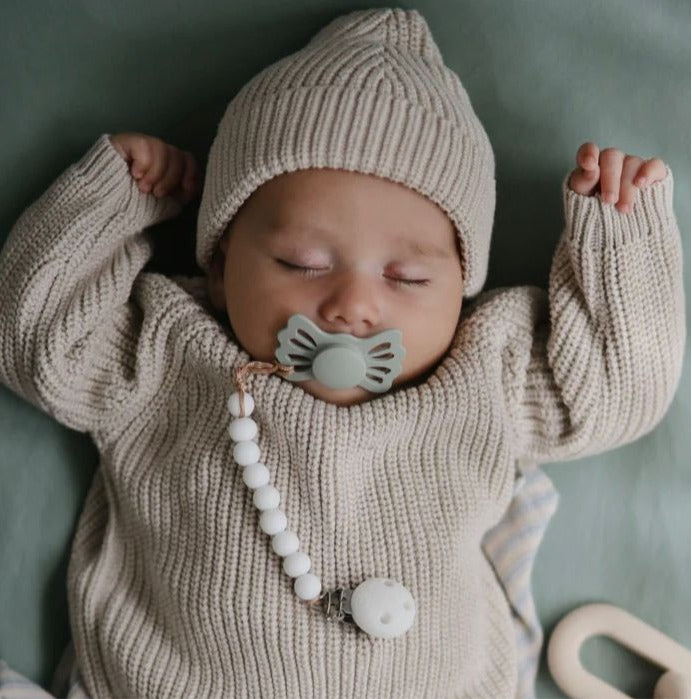 Mushie Newborn Mutsje Beige (Gepersonaliseerd)